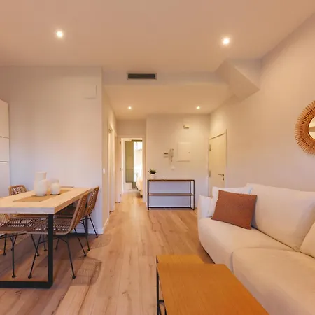 Bravissimo Calderers El Llop, With River Views Gérone