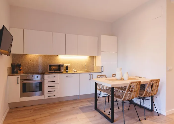 Bravissimo Calderers El Llop, With River Views Apartamento Girona