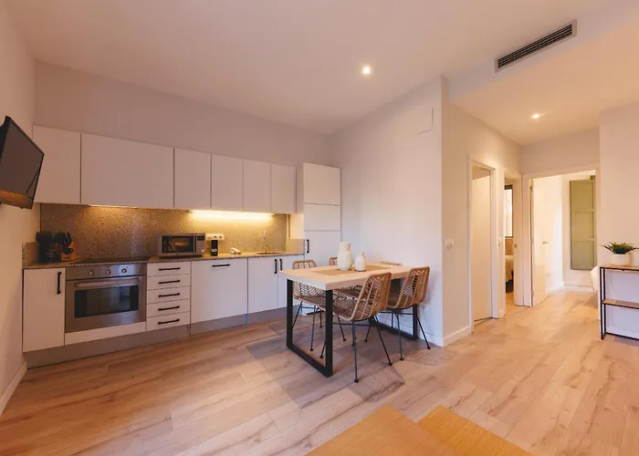Bravissimo Calderers El Llop, With River Views * Girona