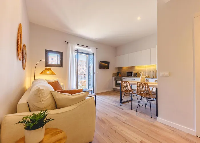 아파트 Bravissimo Calderers El Llop, With River Views